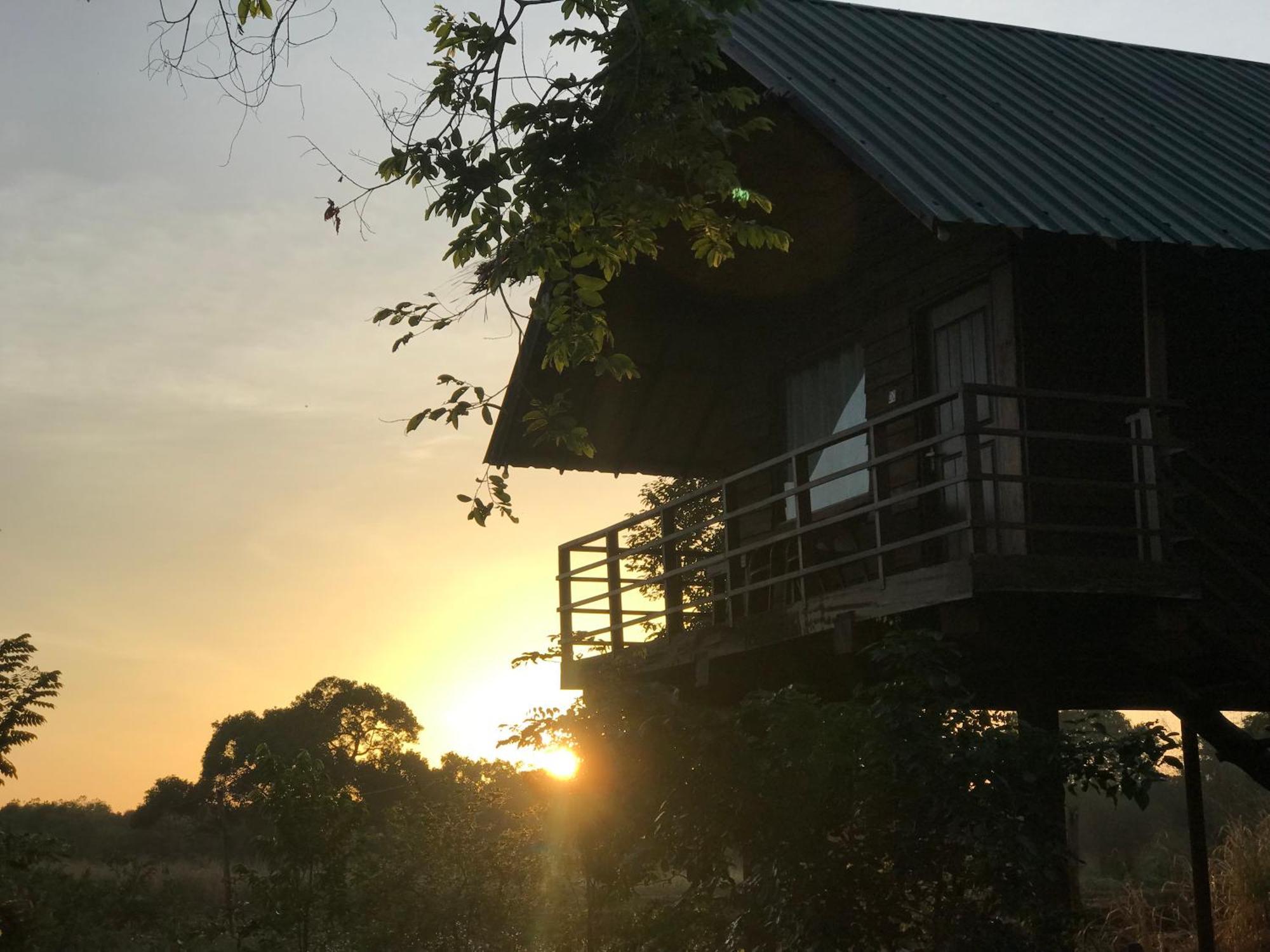 Chena Huts Eco Resort Sigiriya Exteriör bild